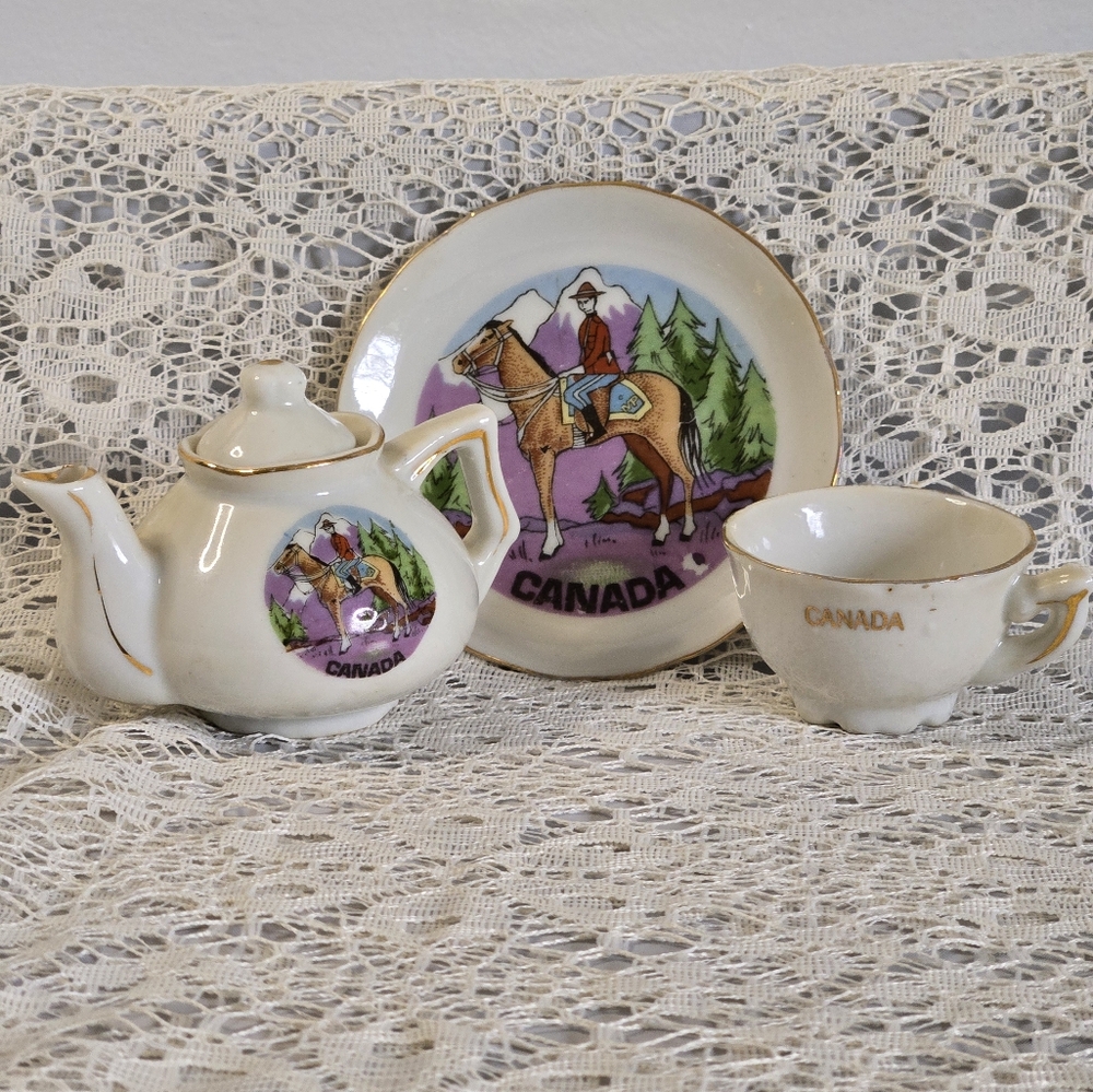 Vintage Canadiana Miniature RCMP Teapot Cup & Saucer Set